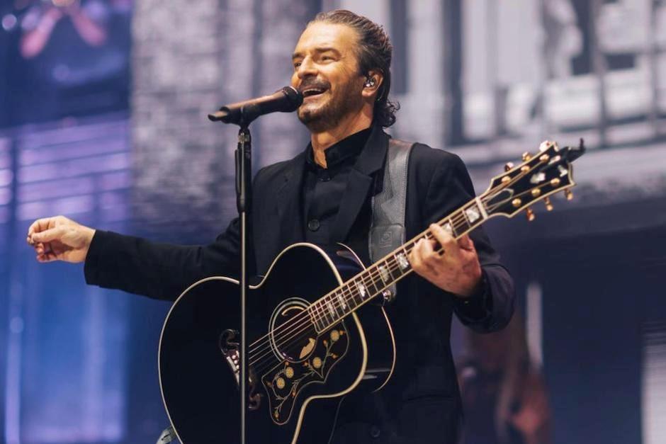 Arjona visita el Teatro Nacional para prepararse para sus conciertos. (Foto: X)