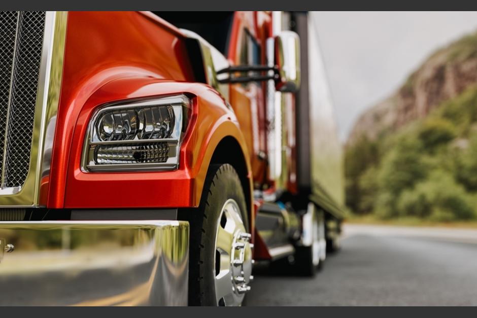 Dos camiones presentaron problemas mecánicos esta mañana de miércoles. (Foto: Shutterstock)