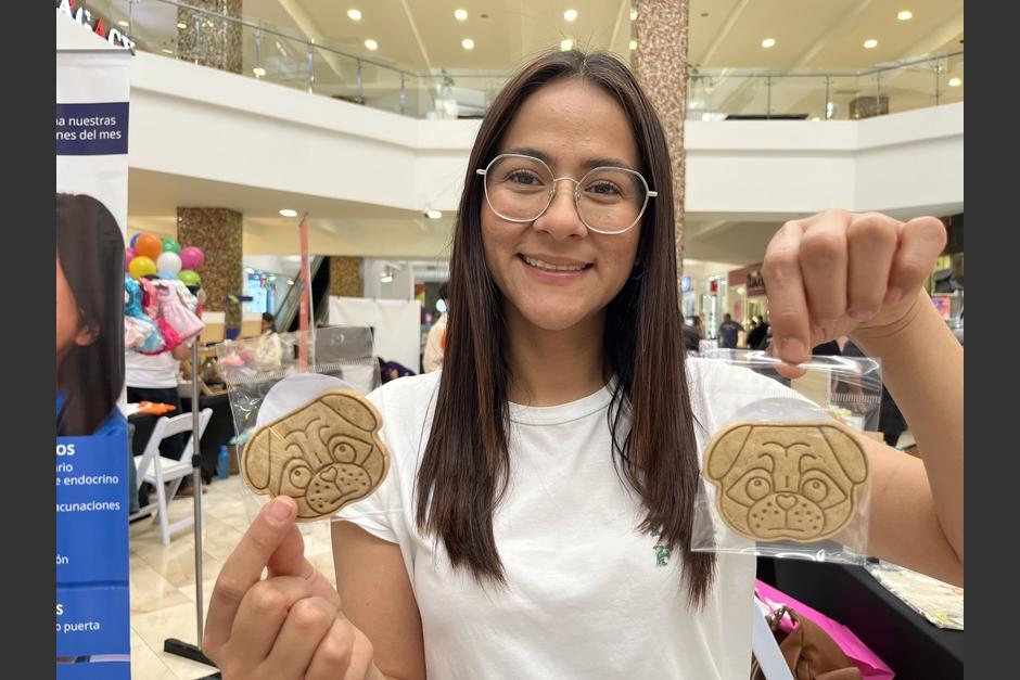 Stefanie Muñoz es la mente y el corazón detrás de Lilo’s Bakery, un emprendimiento de repostería artesanal para perros y gatos.&nbsp;(Foto: Sandra Sebastián/Colaboradora)
