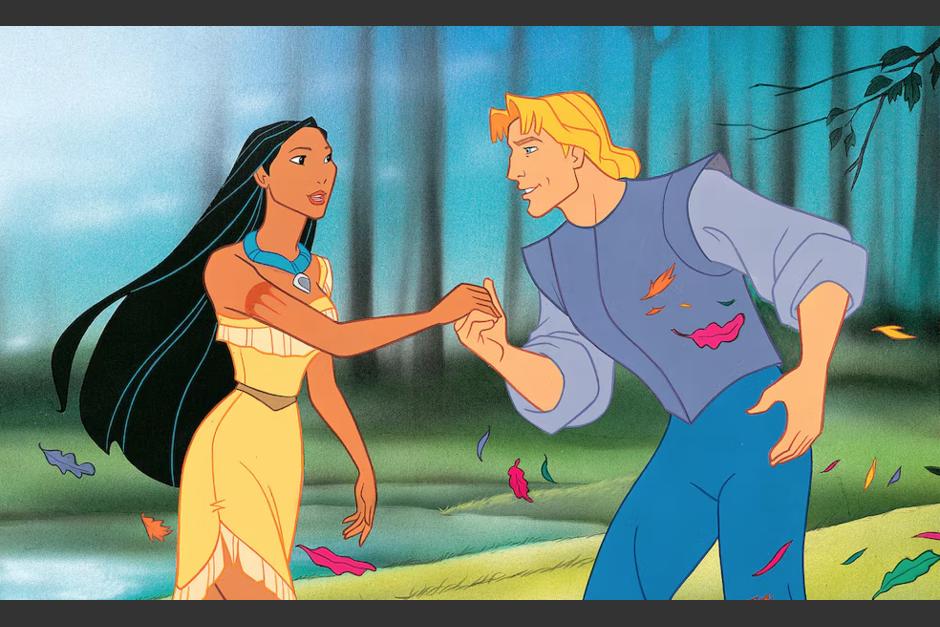 La película narra la llegada de colonos ingleses a América del Norte. Tras su llegada, Pocahontas conoce al capitán John Smith, de quien se enamora.(Foto:&nbsp;IMDb)