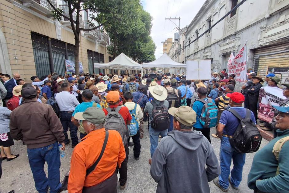 Los ExPAC solicitan compensaciones económicas por los servicios prestados durante el&nbsp;Conflicto Armado Interno en Guatemala. (Foto: Wilder López/Soy52)&nbsp;