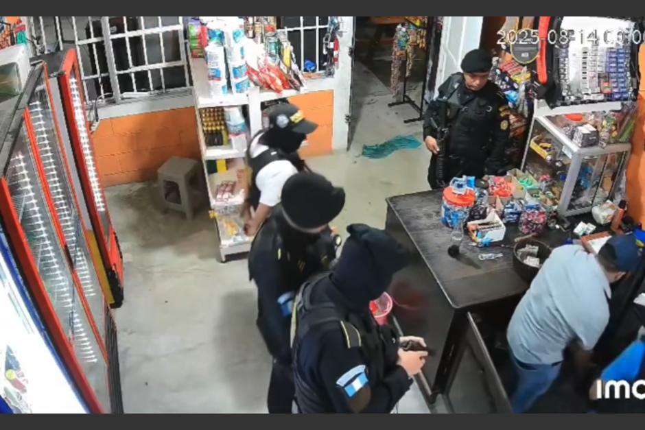 Las imágenes del operativo se hicieron virales. (Foto: captura de video)