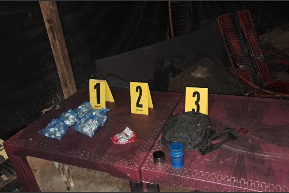 En el lugar fueron halladas dos placas con reporte de robo. (Foto: PNC)