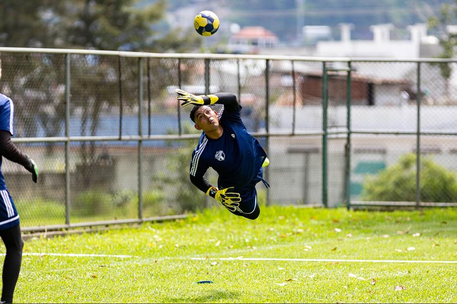 El portero Fredy Pérez vuelve a la Selección. (Foto: Comunicaciones)&nbsp;