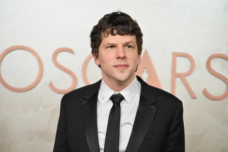 El actor estadounidense Jesse Eisenberg fue sorprendido en Guatemala. (Foto: AFP)