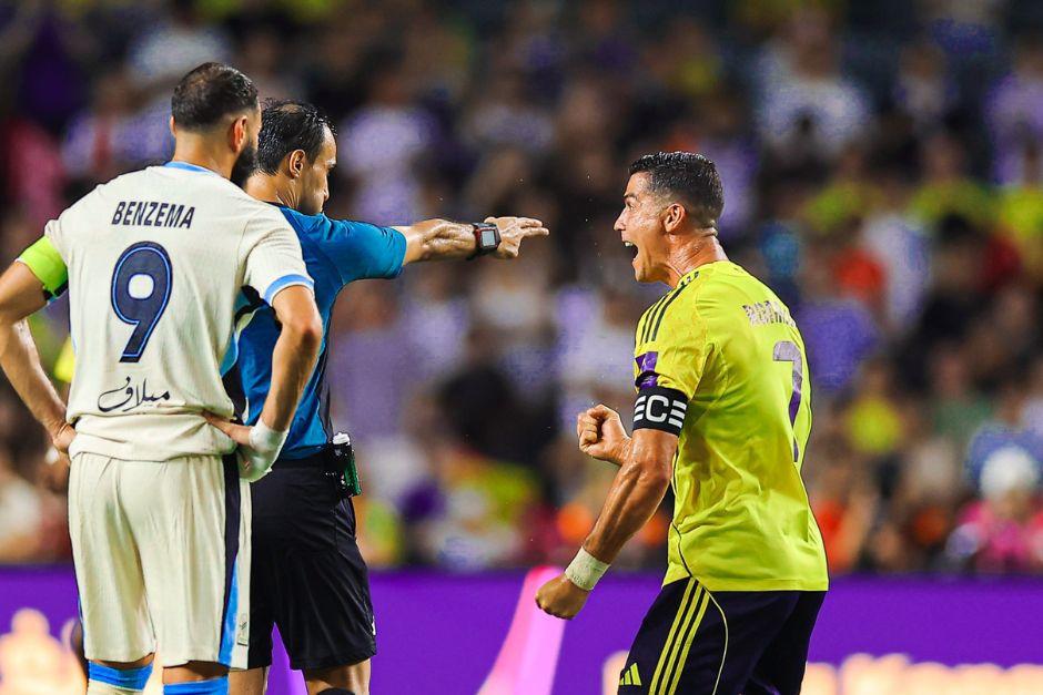 El VAR validó el gol de Joao Félix y Cristiano Ronaldo gritó su anotación frente a su excompañero del Real Madrid, Karim Benzema. (Foto: X)