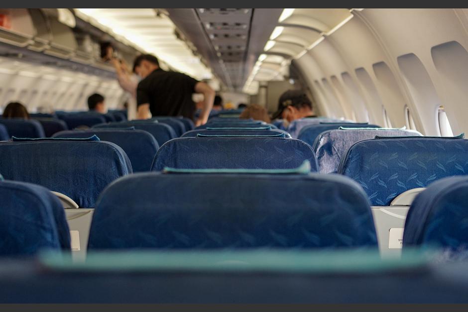 El hombre causó pánico entre los pajeros. (Foto: Pexels)