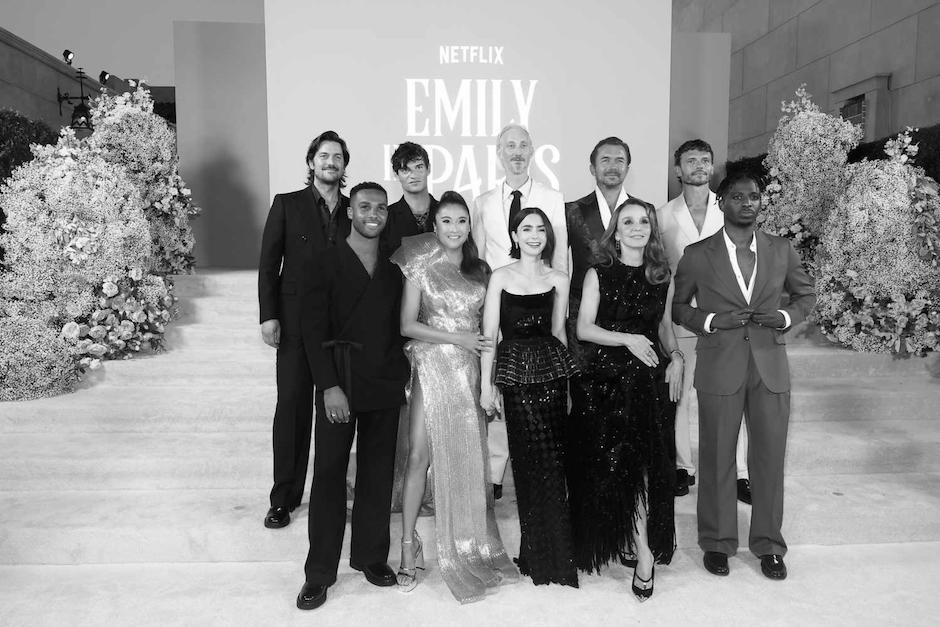 Fallece miembro del elenco de la serie "Emily in Paris". (Foto: AFP)