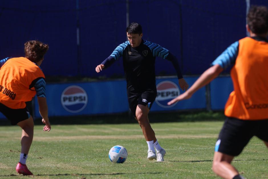 José Rosales es uno de los futbolistas pedido por Antigua. (Foto: FFG)