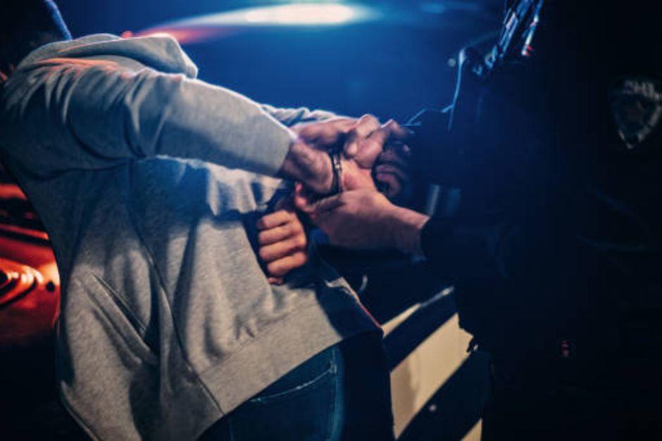 Los presuntos sicarios intentaron escapar momentos antes de ser detenidos. (Foto ilustrativa: istock)