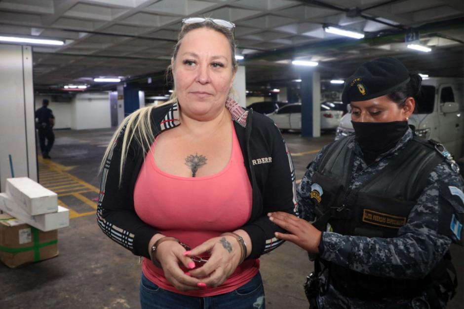 La madrugada de este jueves María Martha Castañeda fue trasladada a Mariscal Zavala. (Foto: Oscar Rivas/Nuestro Diario)