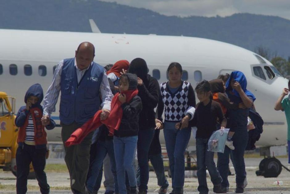 El Gobierno se prepara para recibir vuelos de menores migrantes procedentes de Estados Unidos. (Foto: Archivo/Soy502)
