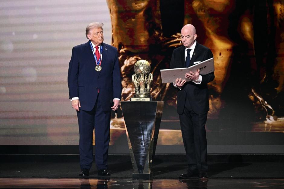 Durante el sorteo del Mundial de 2026, Trump mencionó que llamar football al deporte de la NFL no tiene sentido.&nbsp;(Foto: AFP)
