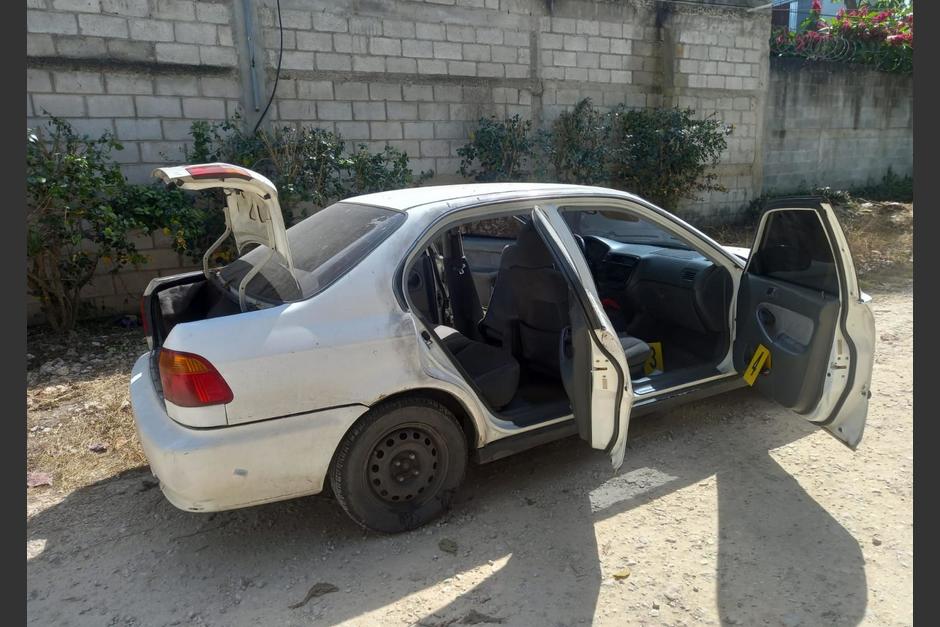 El auto involucrado en el crimen fue abandonado. (Foto: Nuestro Diario)