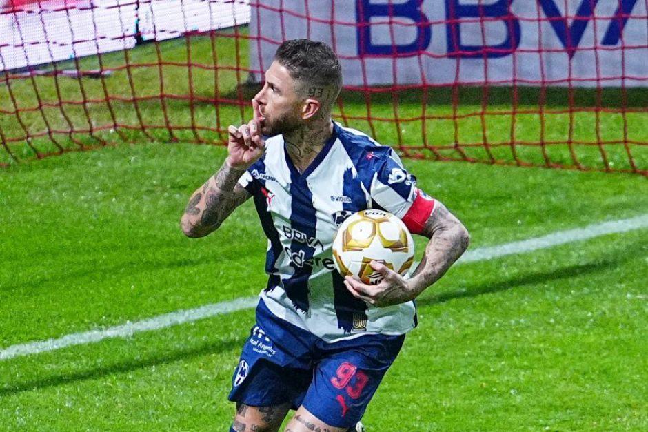 Ramos, de 39 años, marcó de penal el 3-1 parcial.&nbsp;La Liga MX subrayó que con ese gol Ramos se convirtió "en el jugador más veterano que anota en la liguilla (fase final), con 39 años y 251 días". (Foto: Liga MX)