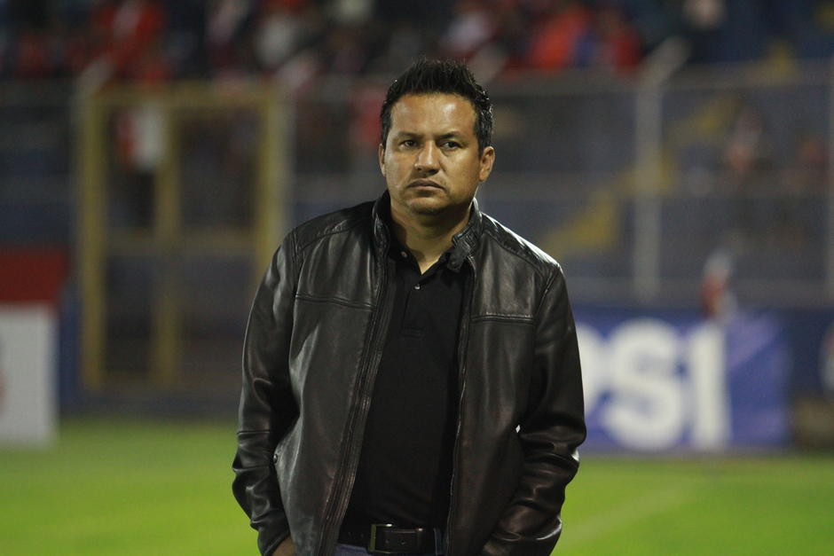 El guatemalteco también ha tenido paso en el futbol internacional. (Foto: Archivo)