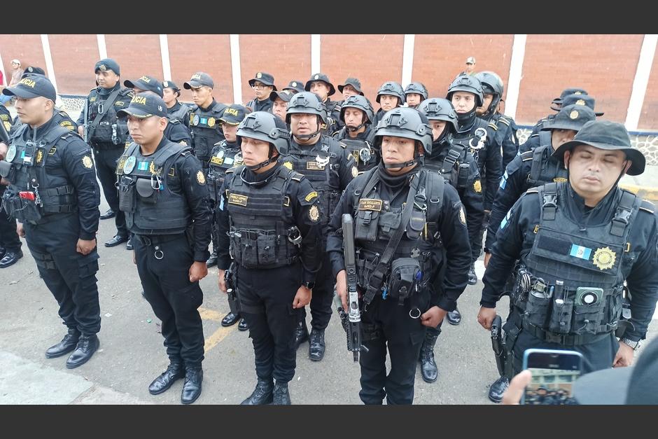 La presencia policial se increment&oacute; desde las primeras horas del d&iacute;a.&nbsp;(Foto: Edwards Morales/Colaborador)