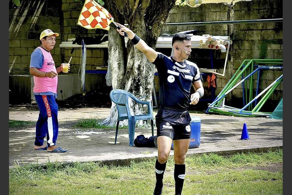 Monroy tambi&eacute;n dirige encuentros de Liga Nacional y Primera Divisi&oacute;n. (Foto: Alexis Alvarado)