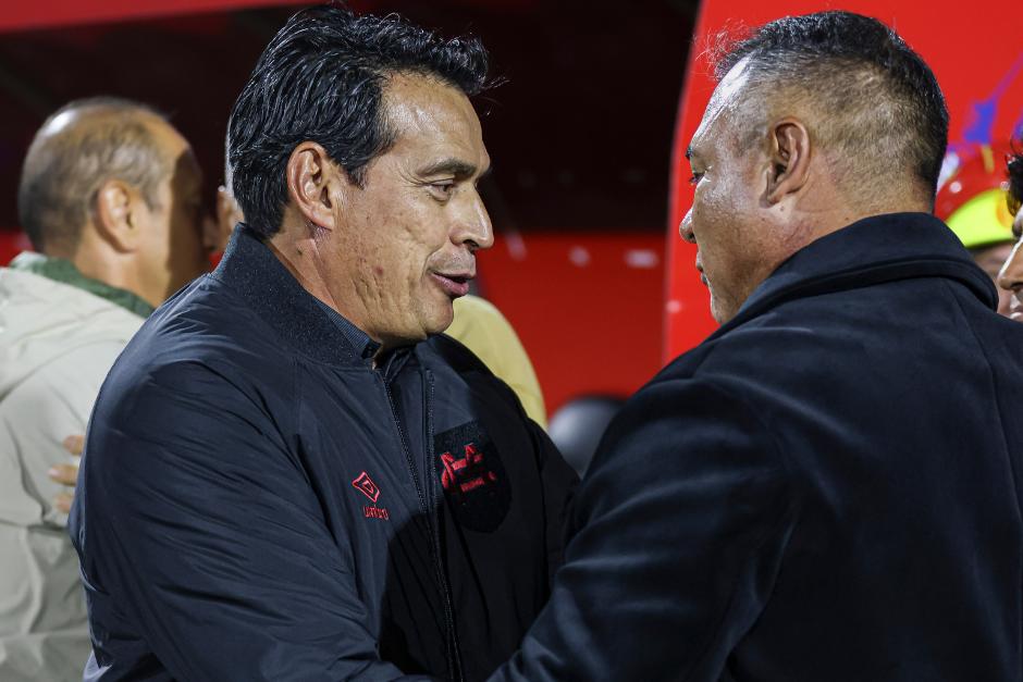 En el presente torneo, Acevedo no perdi&oacute; contra Tapia. Le empat&oacute; y le gan&oacute; en la fase regular.