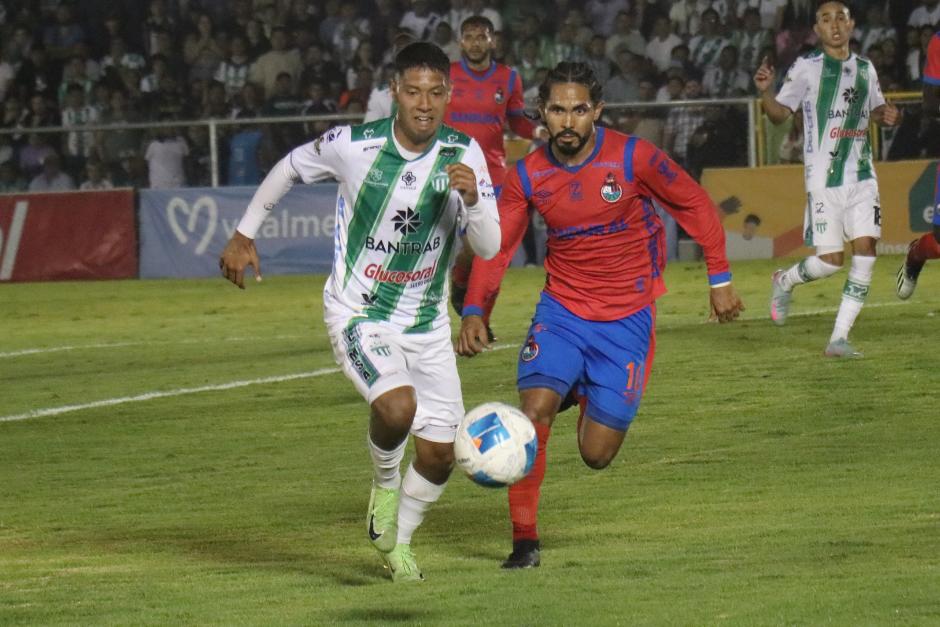 Los aguacateros est&aacute;n en ventaja 2-0. Un empate o derrota 1-0 les da el t&iacute;tulo. Caer por 2-0 obliga al alargue. (Foto: Renato Melgar / Nuestro Diario)