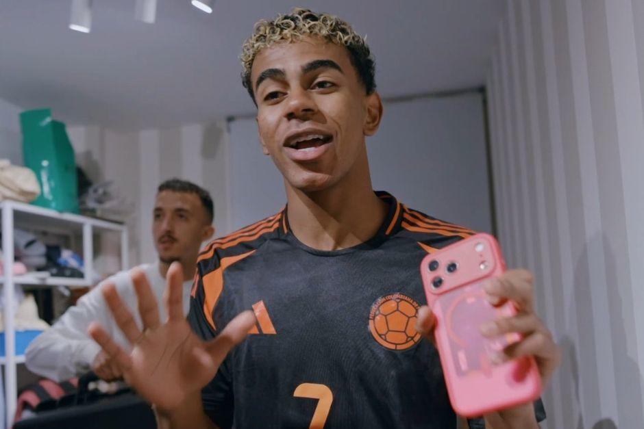 El joven espa&ntilde;ol apenas subi&oacute; su primer video esta semana y ya super&oacute; el mill&oacute;n de suscriptores en la plataforma de video m&aacute;s famosa del mundo. (Foto: Redes)