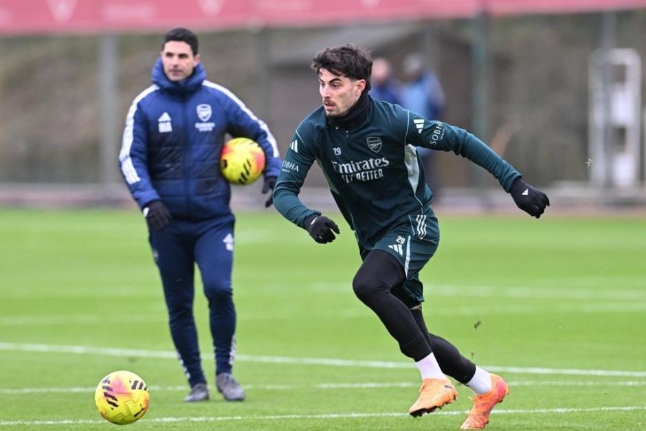 Los gunners saben que necesitan ganar para mantenerse como l&iacute;deres en solitario, pero los villanos buscan igualarlos en puntos. (Foto: Arsenal)