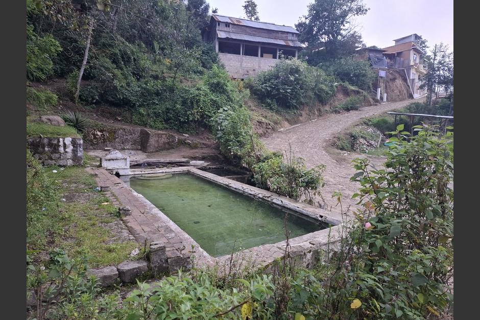 Sendero que conduce al balneario desde el sector Agua Fr&iacute;a, rodeado de vegetaci&oacute;n nativa.&nbsp;&nbsp;(Foto: Josu&eacute; Ardeano/Colaborador)