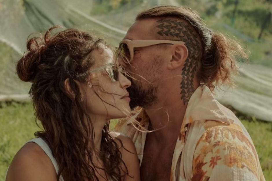 Jason Momoa y Adria Arjona disfrutan de una escapada a Montana tras su reciente viaje a Guatemala. (Foto: Instagram/Adria Arjona)