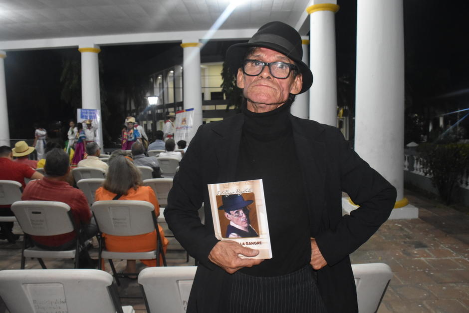 El autor recibi&oacute; un galard&oacute;n en Estados Unidos.&nbsp;(Foto: Nehem&iacute;as Guti&eacute;rrez/Colaborador)