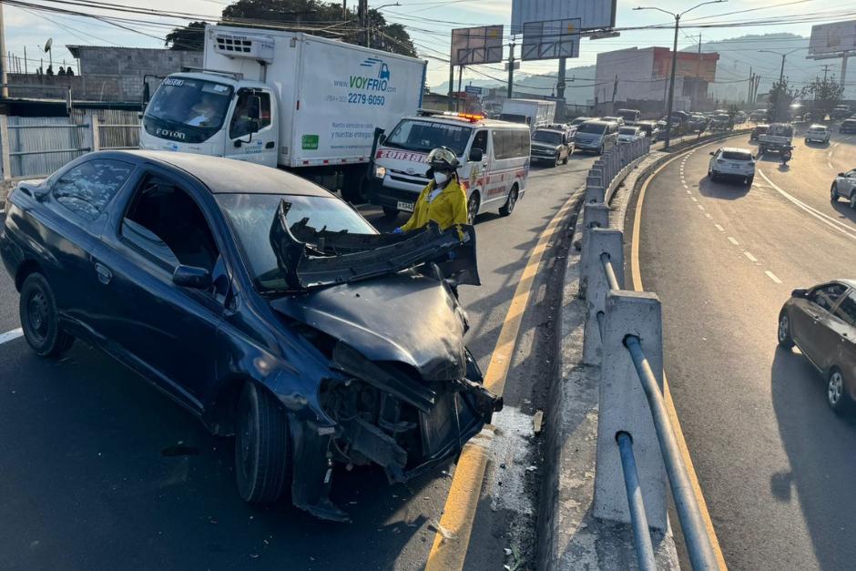 Testigos afirmaron que, tras la colisión, los tripulantes salieron corriendo del lugar y huyeron con rumbo desconocido.&nbsp; (Foto: Bomberos Voluntarios)