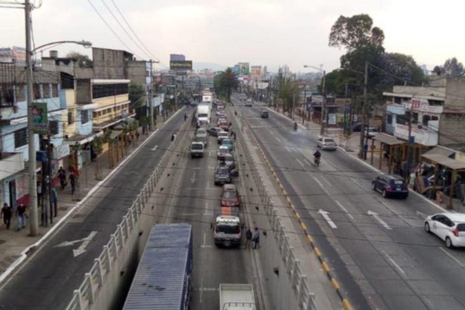 Por trabajos en zona 2 y 6, autoridades retiraron temporalmente carril reversible en ruta al Atlántico. (Foto: archivo/Soy502)