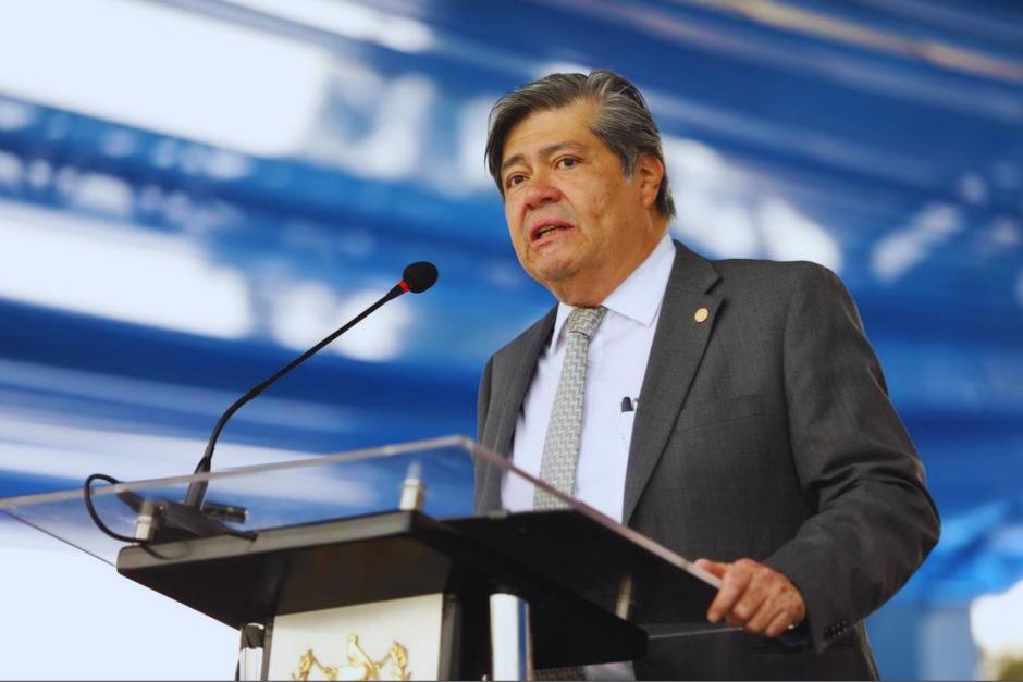 El Ministro de Gobernación aseguró que todas las actuaciones están siendo revisadas por la&nbsp;Contraloría General de Cuentas, a la que agradeció su interés y compromiso institucional. (Foto: Archivo/Soy502)