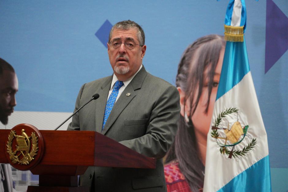 Bernardo Arévalo señaló que, pese al llamado del STEG a abandonar las aulas, alrededor del 90 % del magisterio nacional ha mantenido su labor docente de forma regular. Foto: Wilder López -Soy502