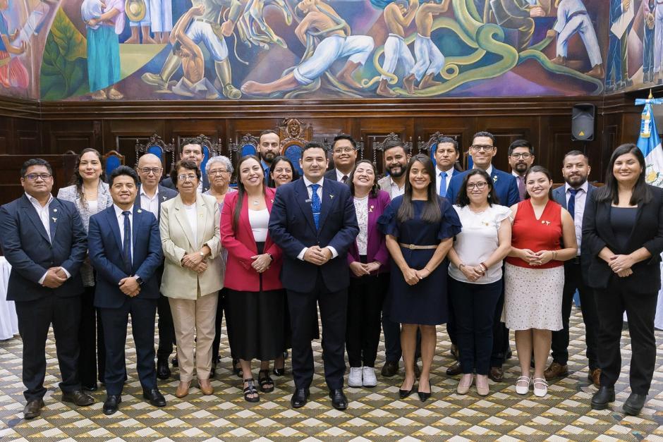 La Sala Tercera de la Corte de Apelaciones del Ramo Penal resolvió dejar sin efecto la protección provisional que dirigentes del Movimiento Semilla habían solicitado. (Foto: BancadaSemilla/Soy502)
