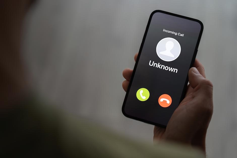 Las autoridades desarticularon una red de reos que se dedicaba a realizar llamadas de extorsión dentro de las prisiones. (Foto ilustrativa: Shutterstock)