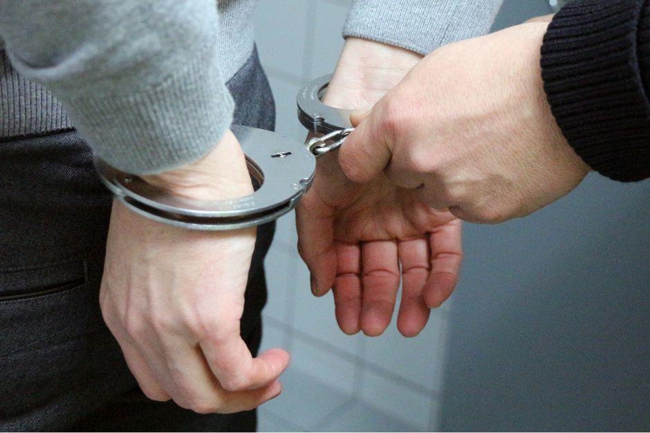 Su esposa habría fallecido minutos antes de que fuera capturado. (Foto: Shutterstock)