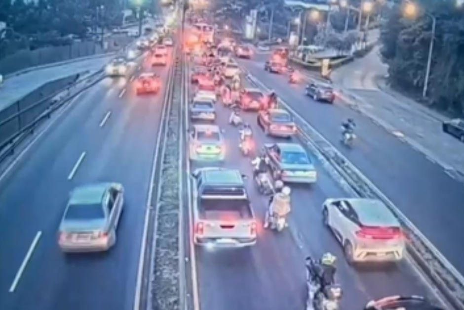 La PMT recomienda rutas alternas debido a la reducción de carriles hacia el Puente Belice. (Foto: PMT)