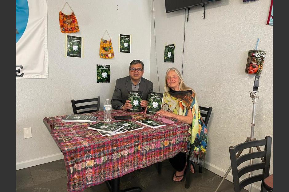 Geldryn de León ha contado con el apoyo de Linda Kwamp, del Club Bilingüe de Albuquerque.&nbsp;(Foto: Rudy López/Colaborador)