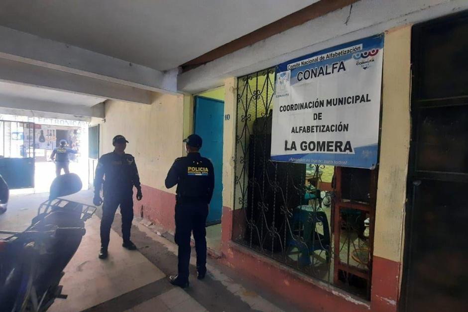Las oficinas de CONALFA en Escuintla son allanadas por MP y PNC. (Foto: MP)