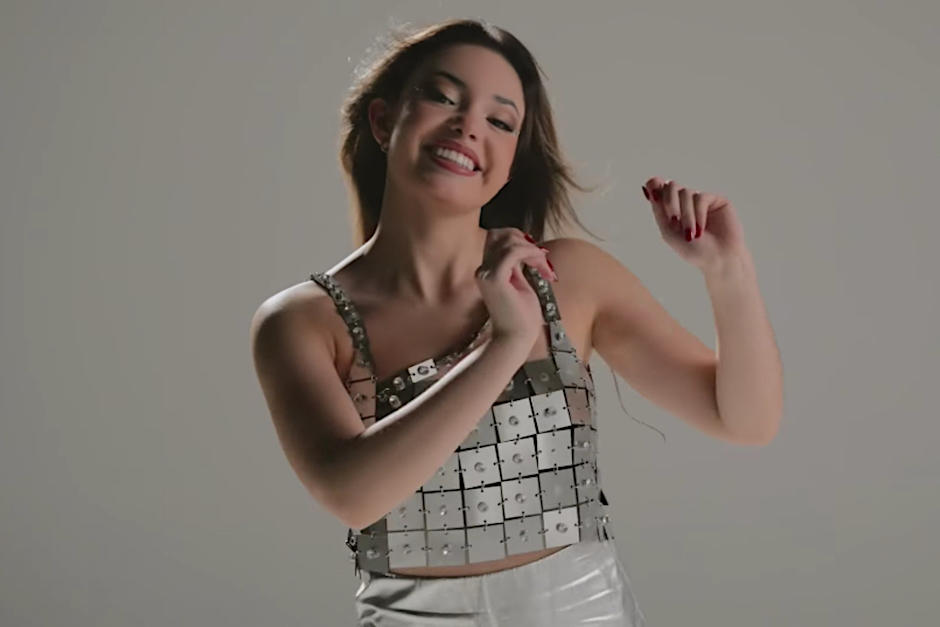 Mia McEwen inicia la temporada navideña con sencillo. (Foto: Oficial)