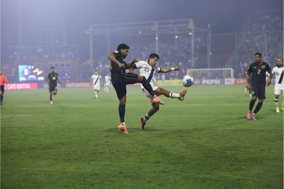Guatemala cayó en casa y con esta derrota, ante Panamá, se terminó el sueño mundialista. (Foto: Nuestro Diario)