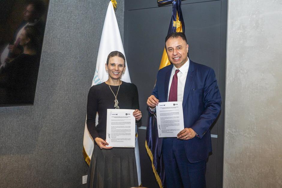 Fundación Bi, convenio, educación, Guatemala, Soy502