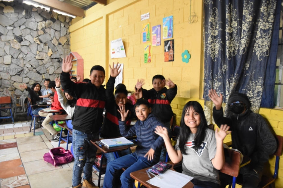 En la mayoría de los centros educativos se organizaron ceremonias de clausura, refacciones especiales y dinámicas recreativas. (Foto: Erick Colop/Nuestro Diario)&nbsp;