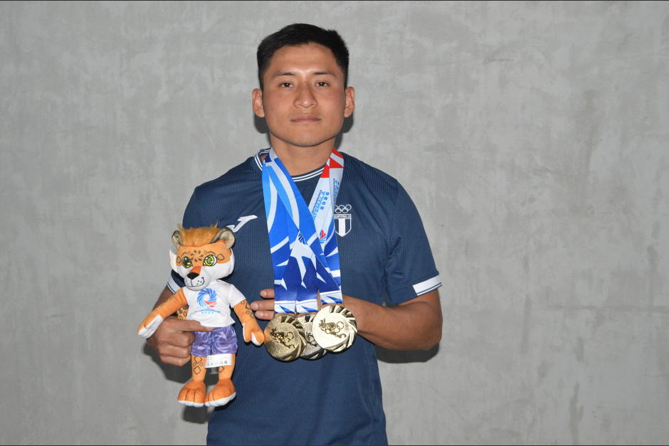 Henry Esquivel obtuvo tres medallas en los recientes Juegos Centroamericanos desarrollados en el país. (Foto: Juan Carlos Aquino/Colaborador)