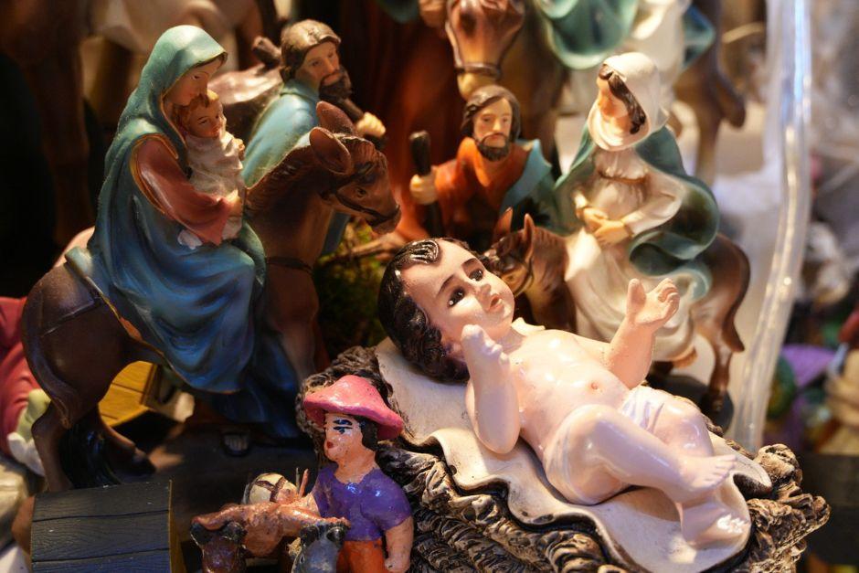 Los materiales se pueden adquirir en mercados locales y en algunos bazares navideños. (Foto: Wilder López)