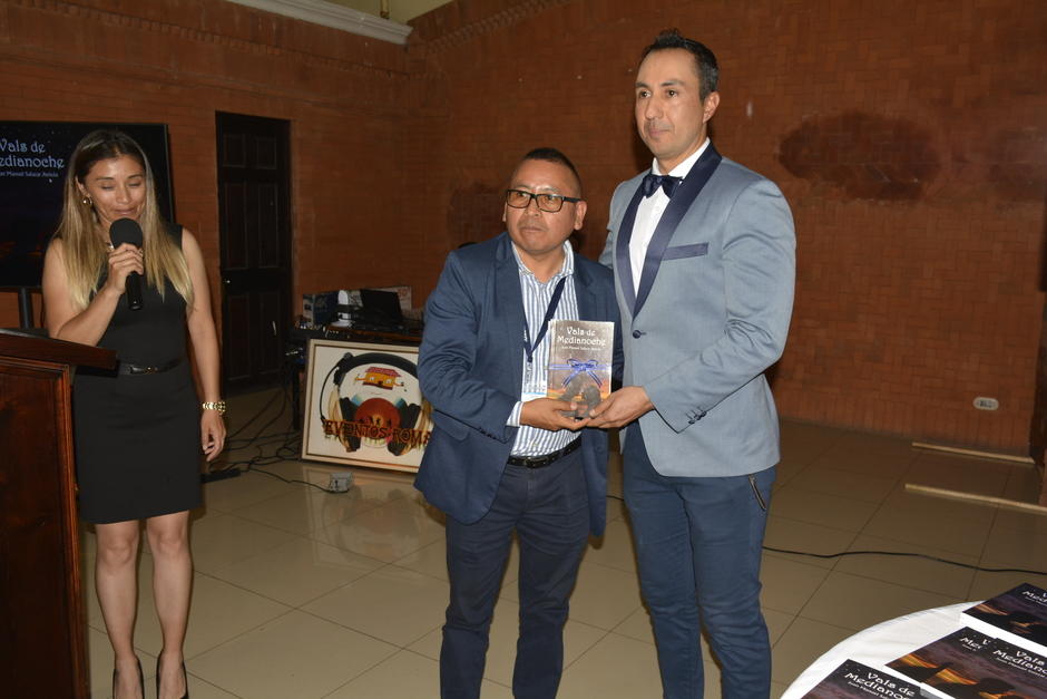 Juan Manuel Salazar tiene en haber numerosas historias, algunas han sido publicadas y otras aún están a la espera de ver la luz.&nbsp;(Foto: Roberto Ruiz/Colaborador)