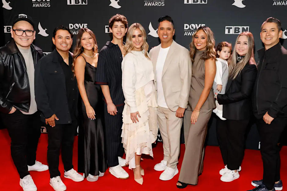 Matthew Morales decidió hacer un cambio de estilo para adorar a Dios en Guatemala. (Foto: AFP)