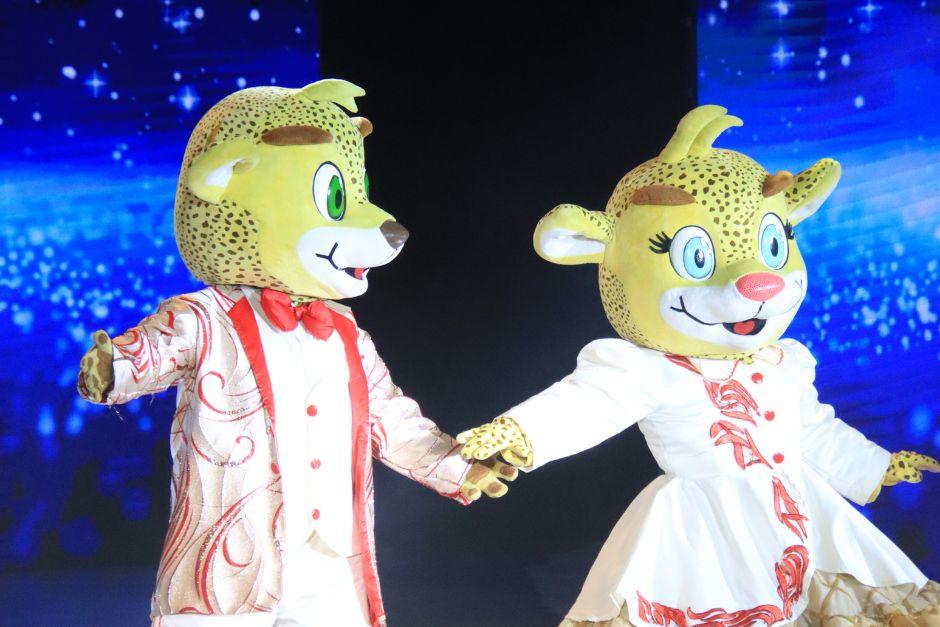 Ricky y Bitty participaron en esta inauguración dando alegría a los espectadores. (Foto: Byron García/Colaborador)