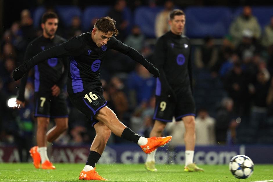 Fermín jugó en la derrota de Champions contra el Chelsea, pero fue precisamente en ese juego en el que terminó con molestias. (Foto: AFP)