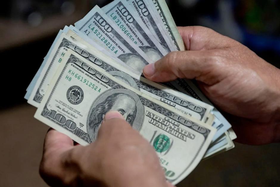 El envío de remesas a Guatemala en 2025 han superaron récords históricos, registrando más de 21,354 millones de dólares hasta octubre.